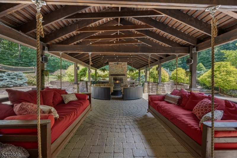 28 Cottonwood Trl