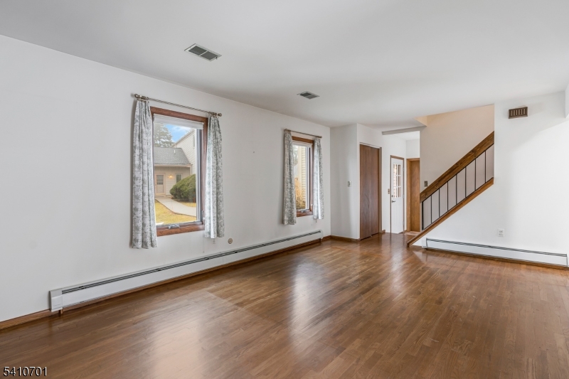 6 D Somerset Hills Court 6D