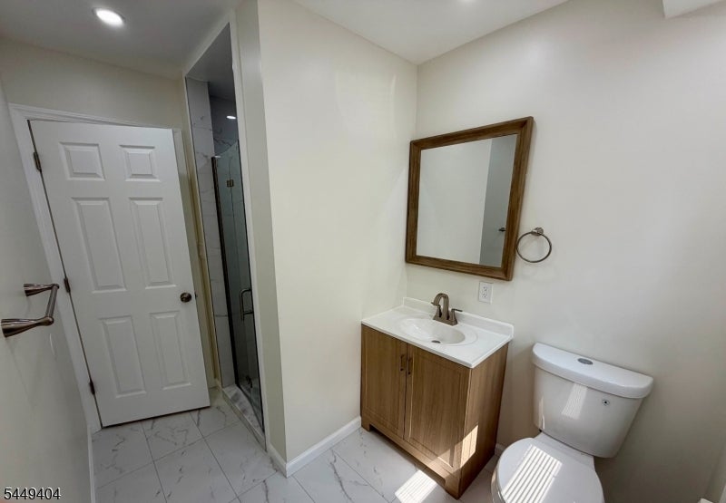 103 Mount Vernon Pl 1