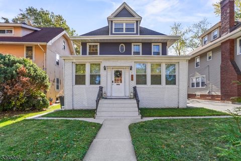 22 Berkeley Heights Park Bloomfield Twp. NJ 07003