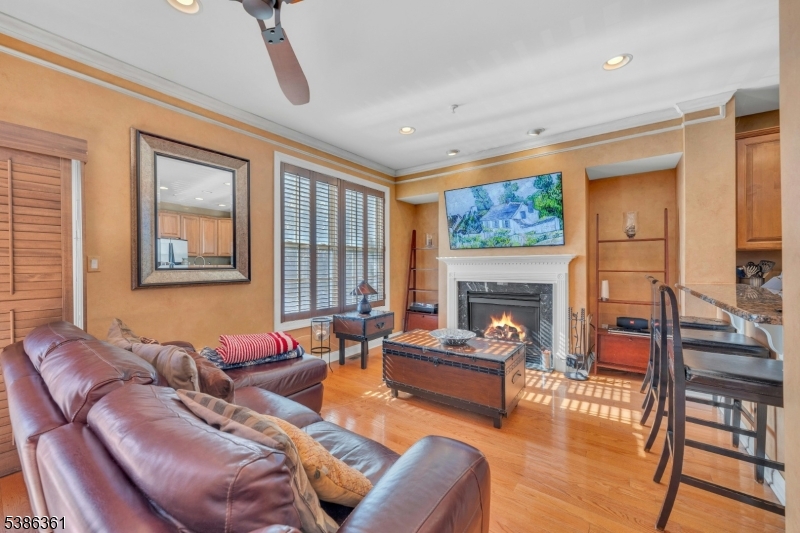 709 Donato Cir 709