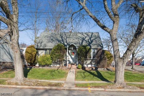 1 Rutan Pl Bloomfield Twp. NJ 07003