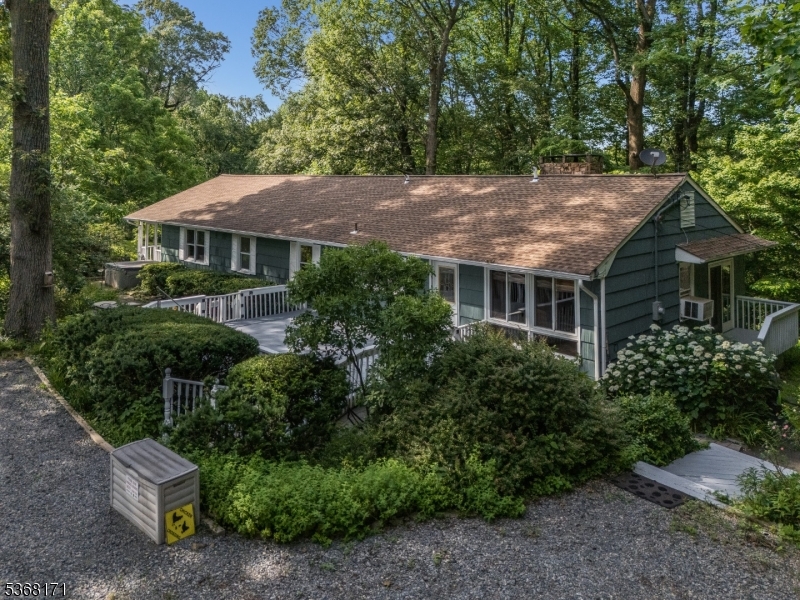 384 Sidney Rd