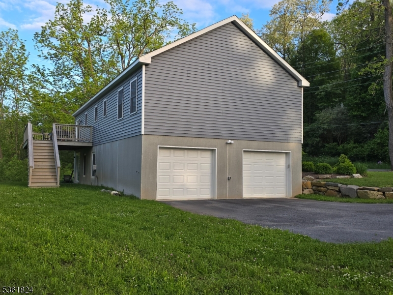 5 Mountain Rd 1