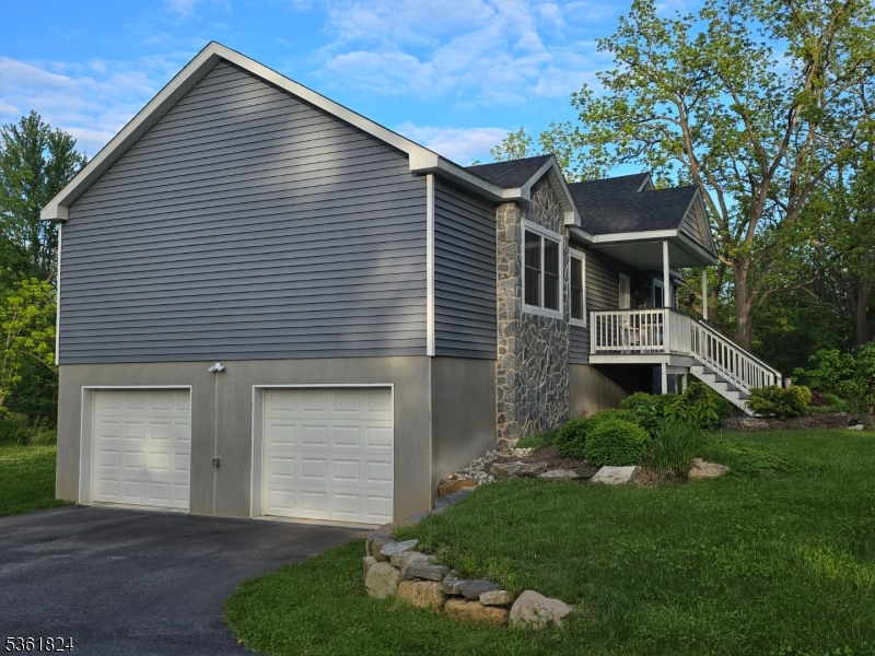 5 Mountain Rd 1