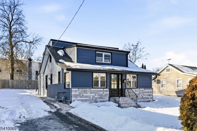 47 Nokomis Ave