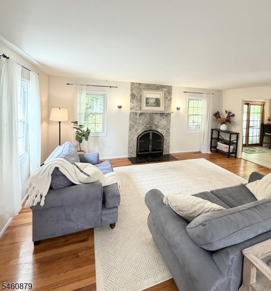 49 Raynor Rd