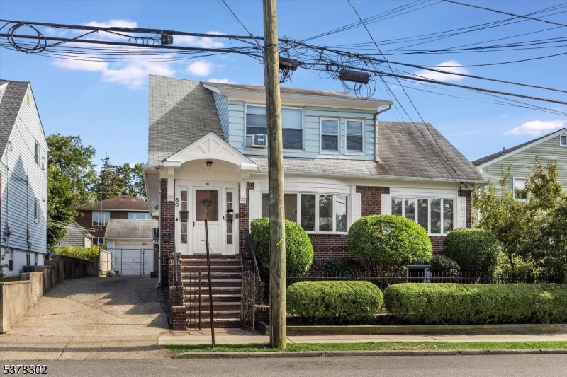 60 Martha Ave