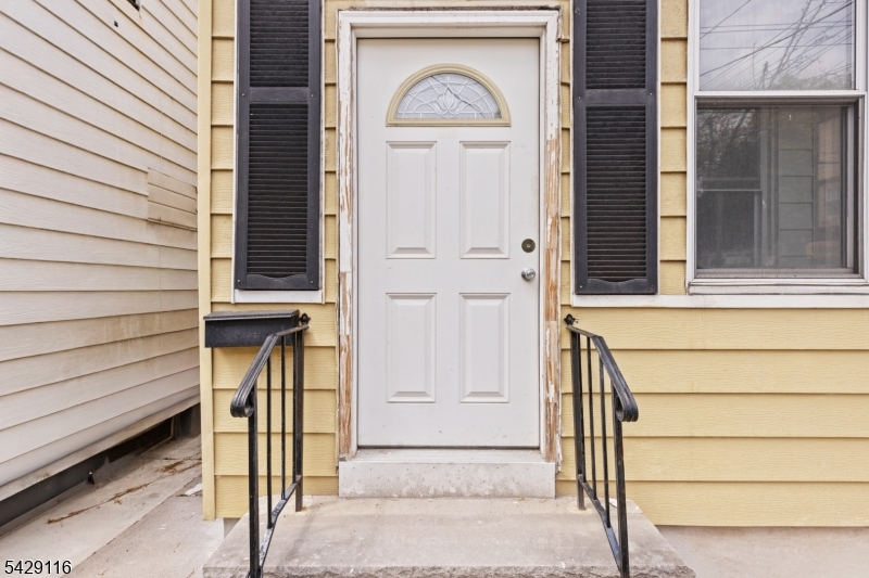 539 Scotland Rd 2