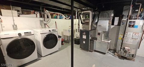 141 W End Ave Hopatcong Boro NJ 07843