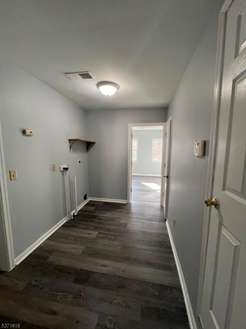 151 S Main St