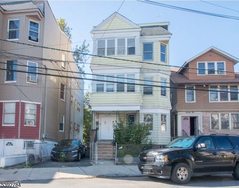 Photo of 93 21St St #1, Irvington, NJ 07111 (MLS # 3994415)