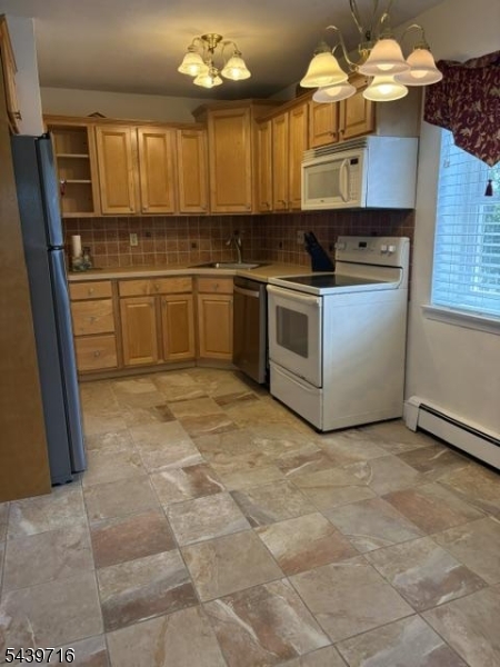 199C N. Beverwyck Rd. 21