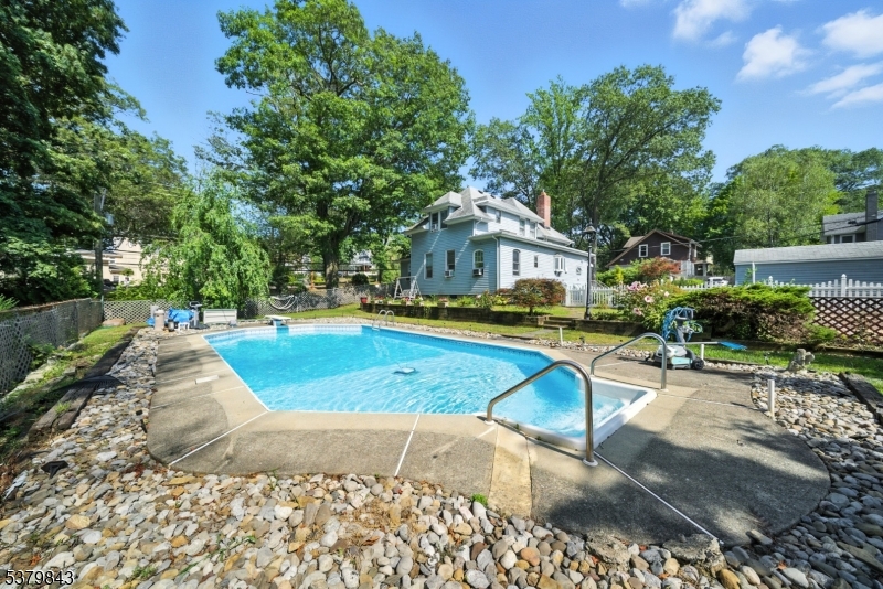 1466 Tabor Rd