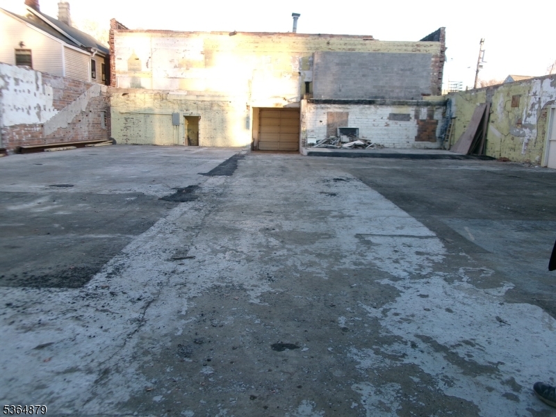 103 Arch St