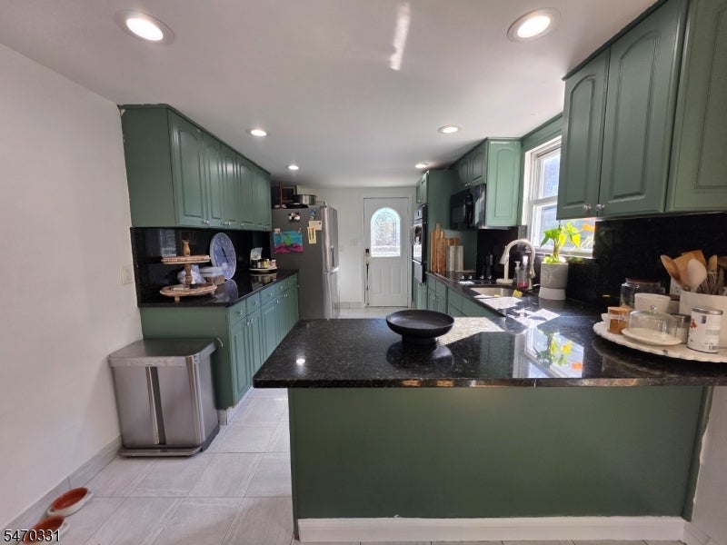 26 W 26Linwood Ave