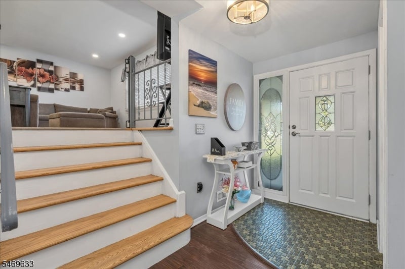 447 Westfield Ave