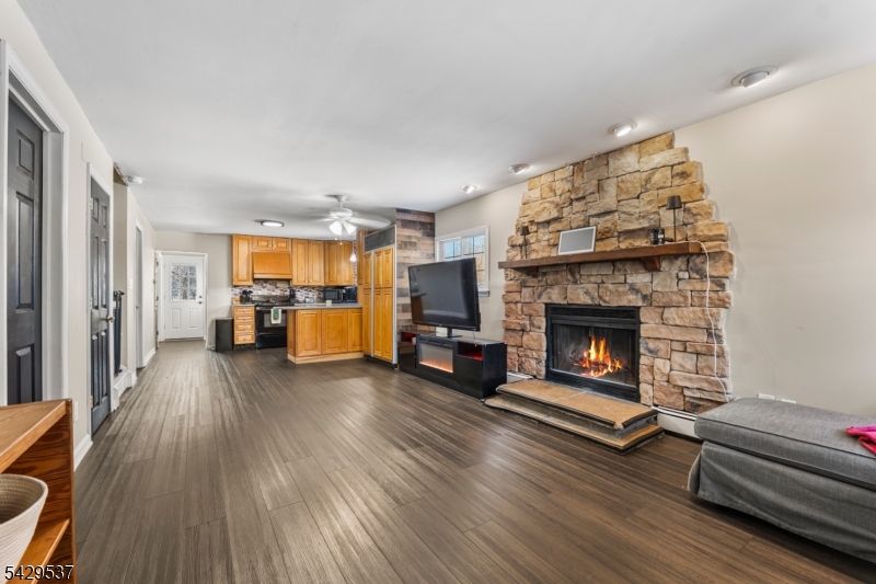 53 Pequannock Ave