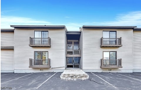 Photo for 905 Spruce Hills Dr 905