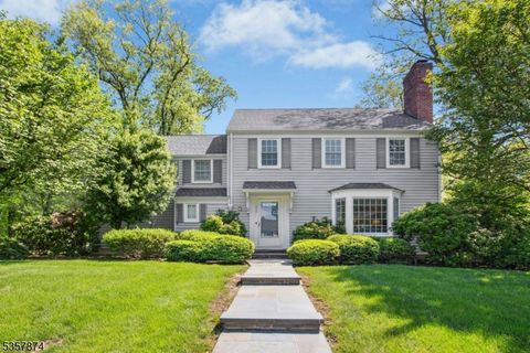 330 Tanager Way Mountainside Boro NJ 07092