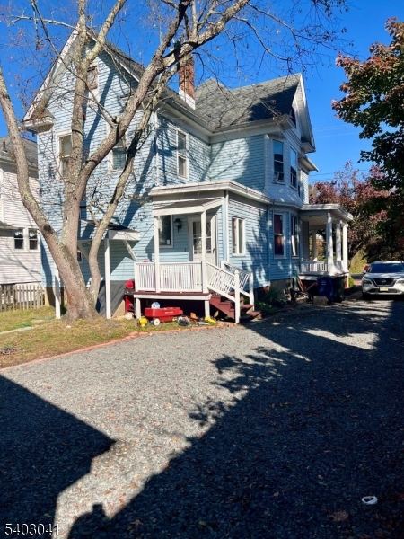 305 Stockton St