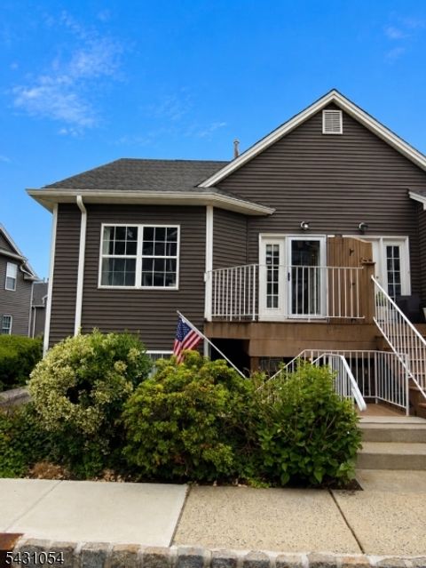 20 S Midland Ave 2 Kearny Town NJ 07032