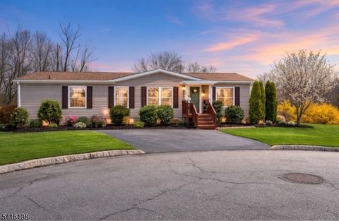 102 New Street Oxford Twp. NJ 07863