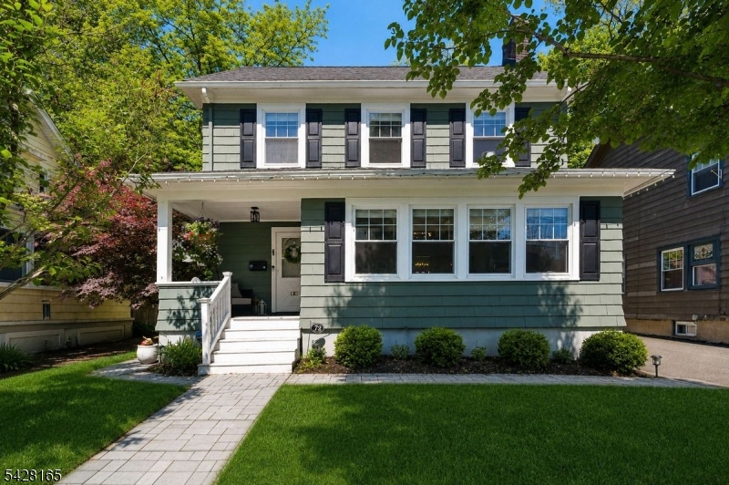 72 Central Ave