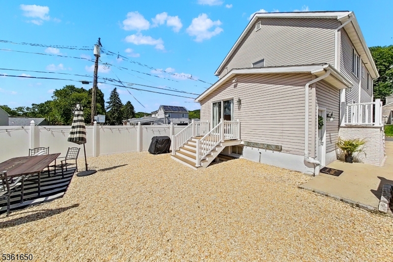 248 N 17Th St