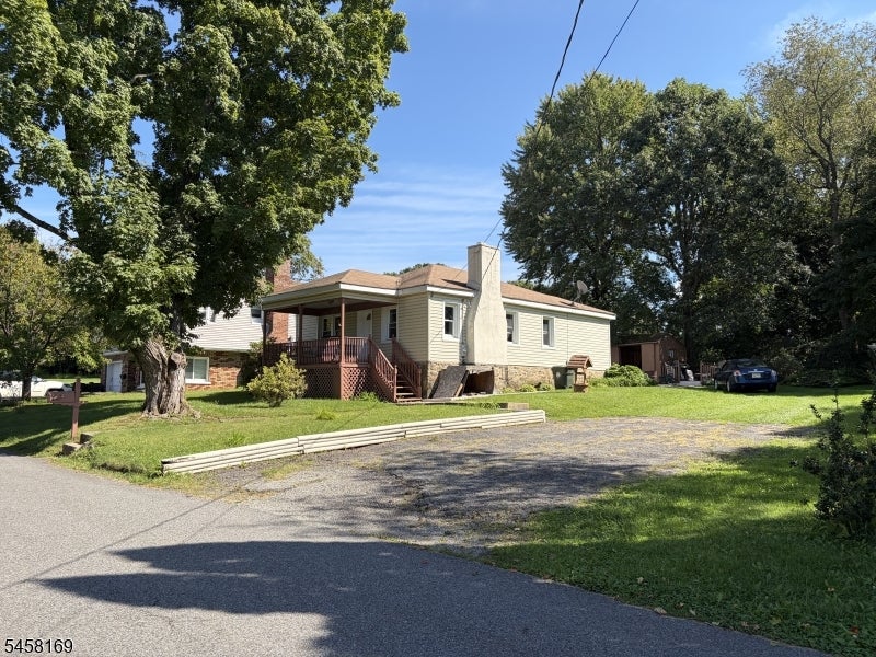 50 Clinton Ave
