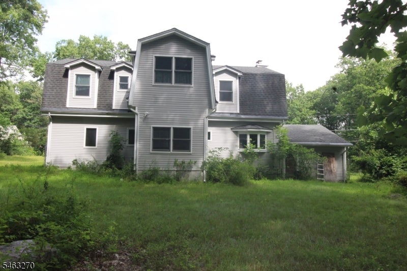24 Hillside Rd