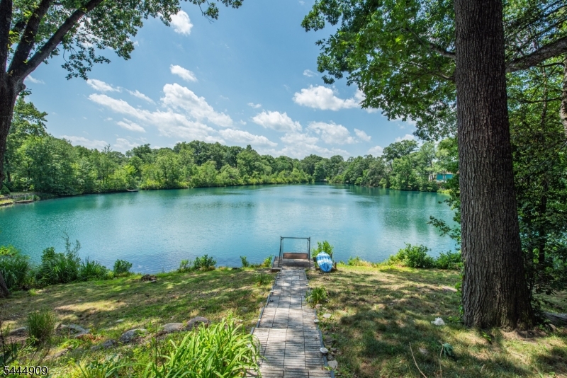 146 Lakewood Dr
