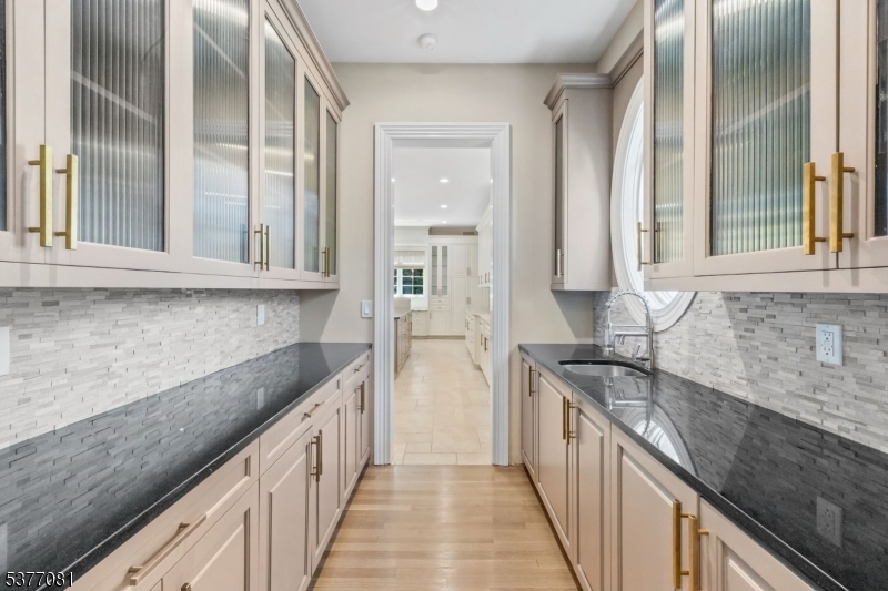 3 Rickland Dr