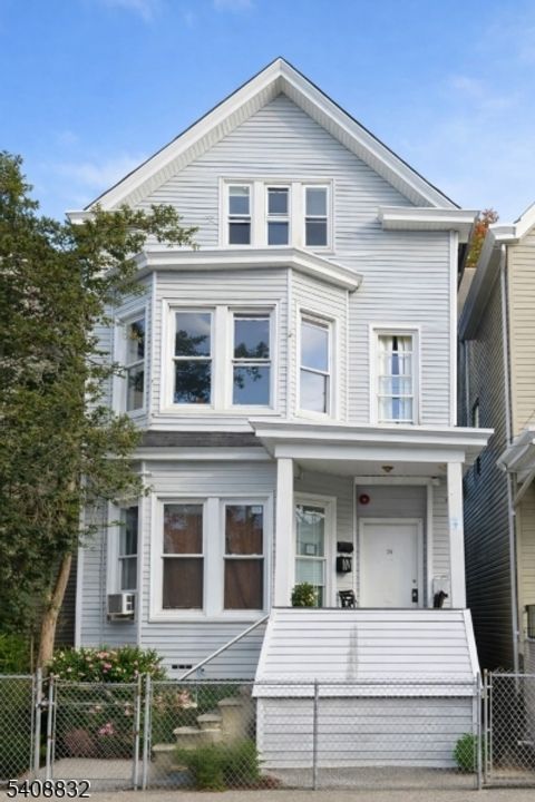 711 E 18Th St Paterson City NJ 07501