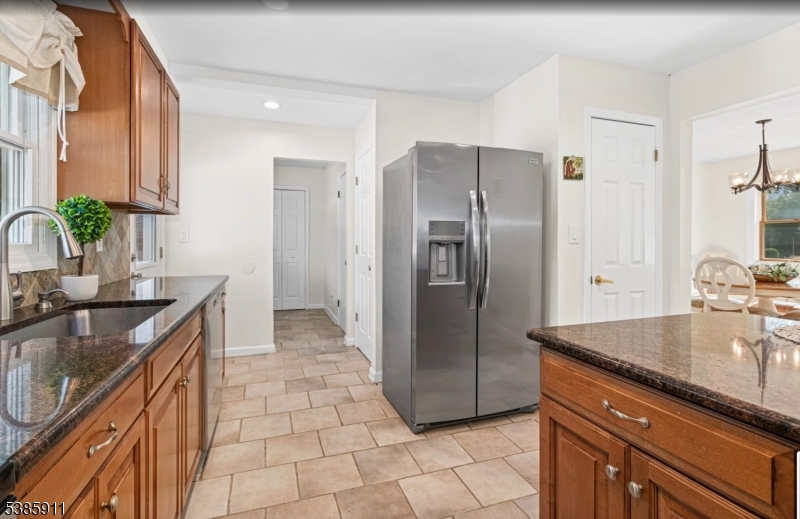 148 STONEHENGE TERRACE