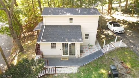 Photo of 31 Station Rd, Denville, NJ 07834 (MLS # 3991314)