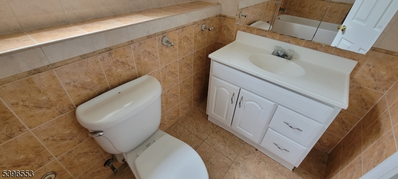 104 Wallington Ave 1