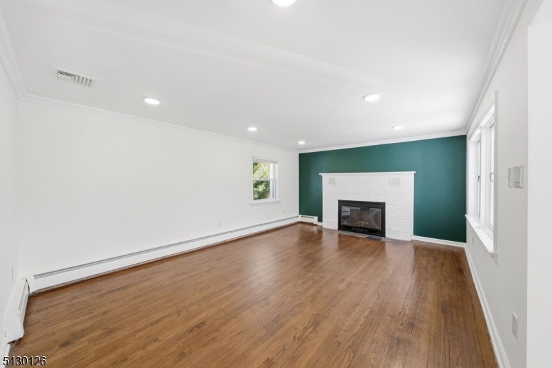 103 Pleasant Hill Rd
