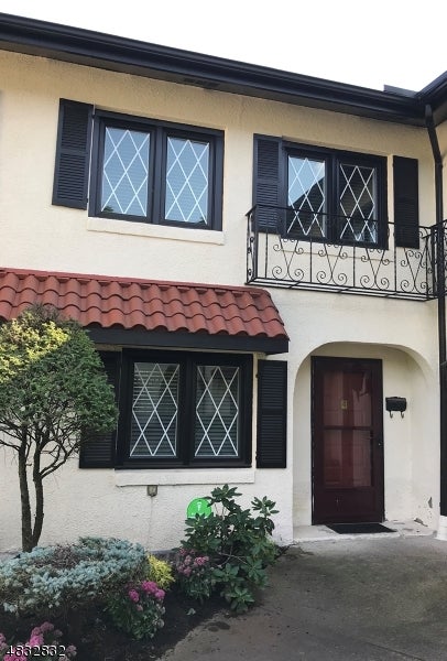 9F Dorado Dr
