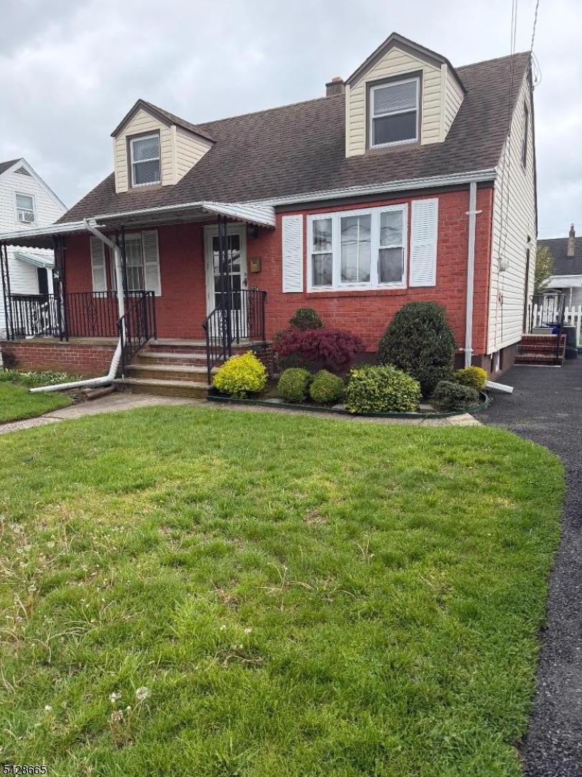 274 Schepis Ave