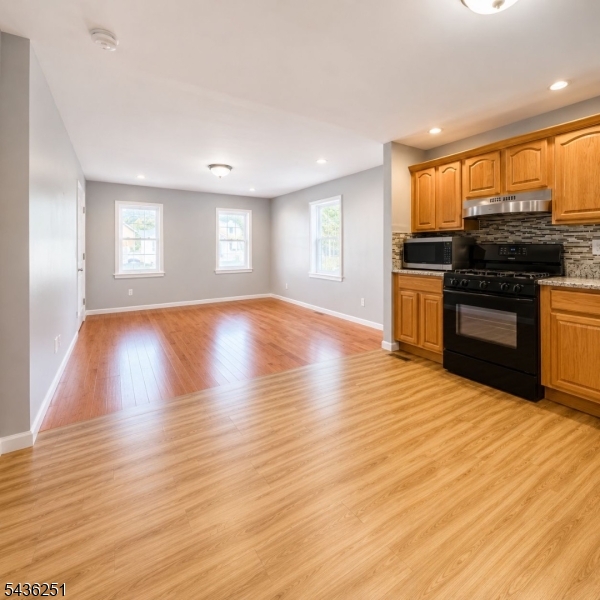 13 Talbot St 1