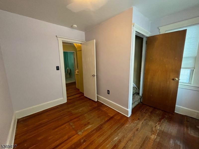 689 Probst Ave