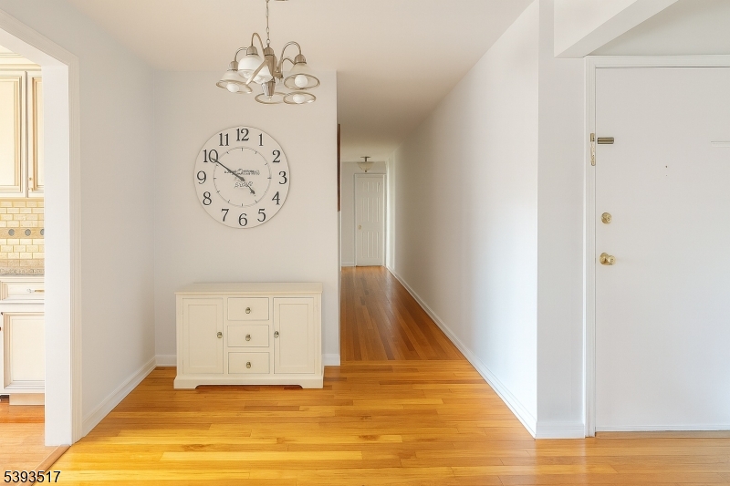 18 Springfield Ave 3-A