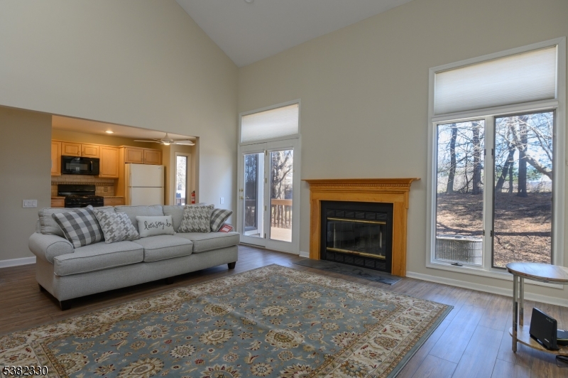 34 Lenox Ct