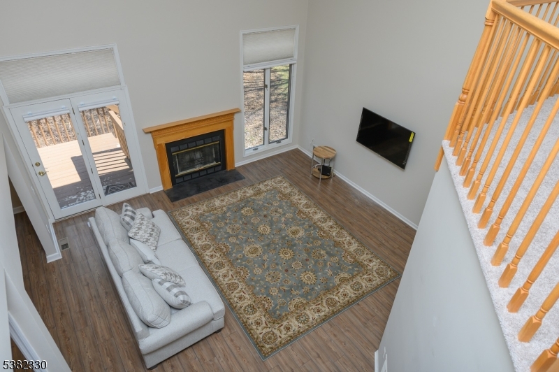 34 Lenox Ct