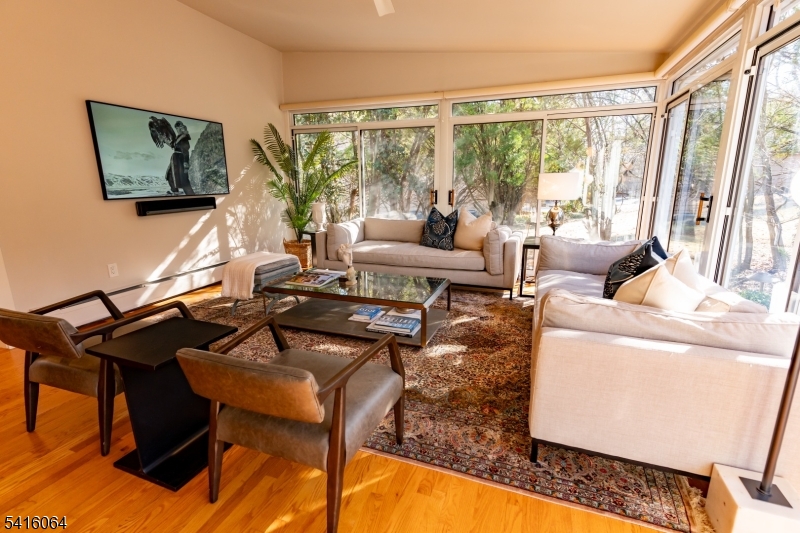 524 Upper Mountain Ave.