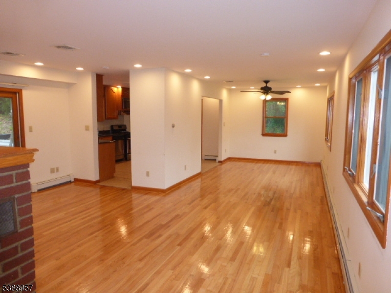 109 Pine Brook Rd