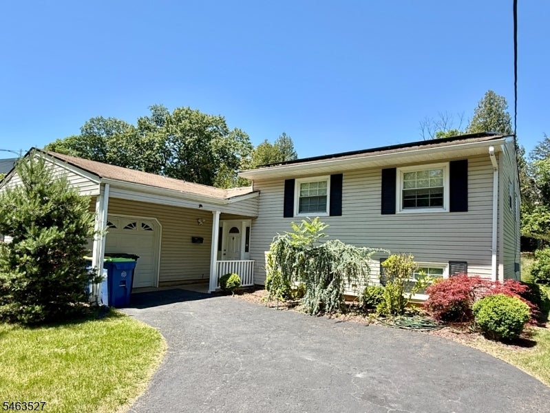 44 Drake Rd