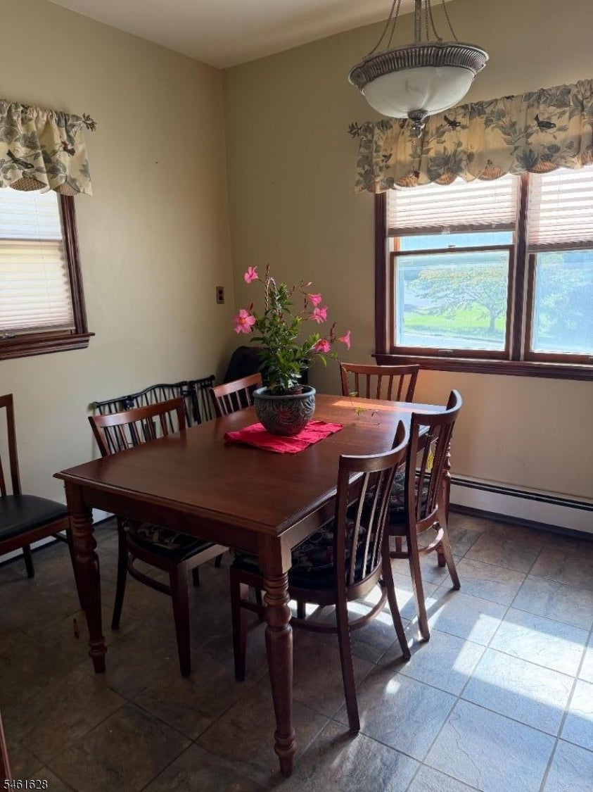 125 N Locust Lake Rd