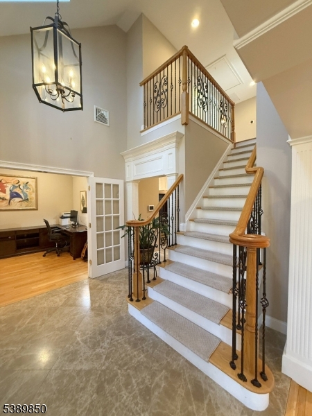 68 Horseneck Rd